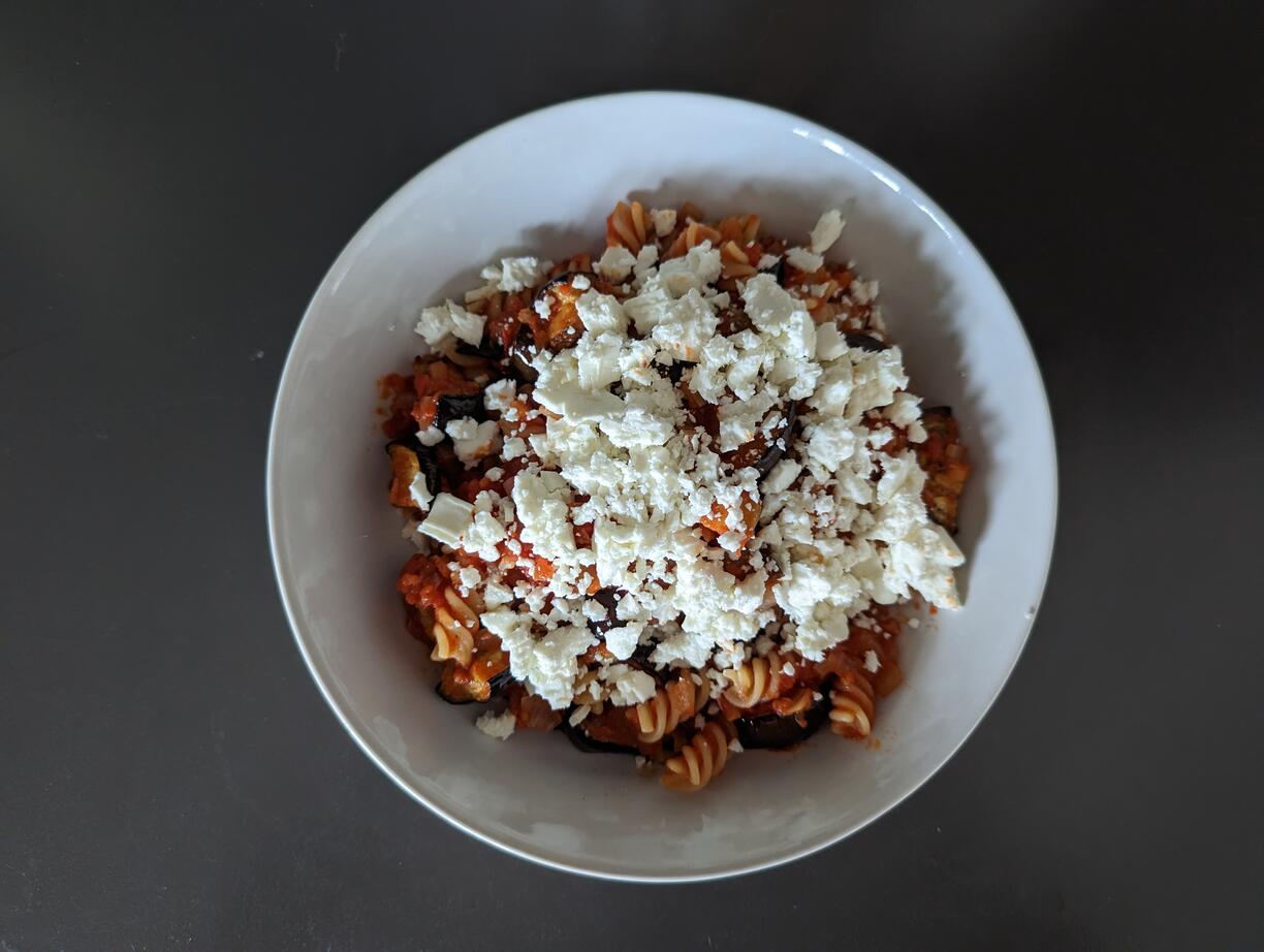 Pasta with eggplant and Feta